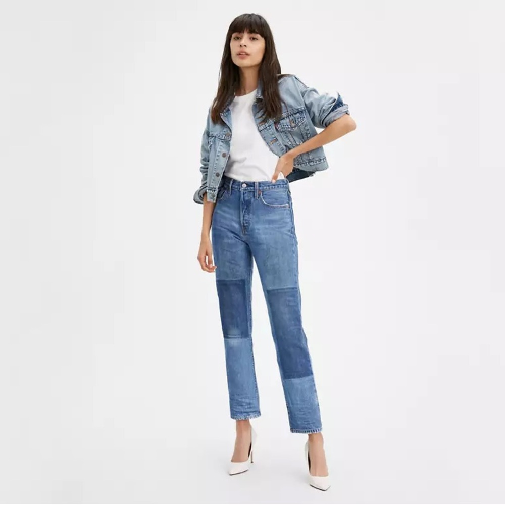Levi’s 501 - size 26w and 32l.